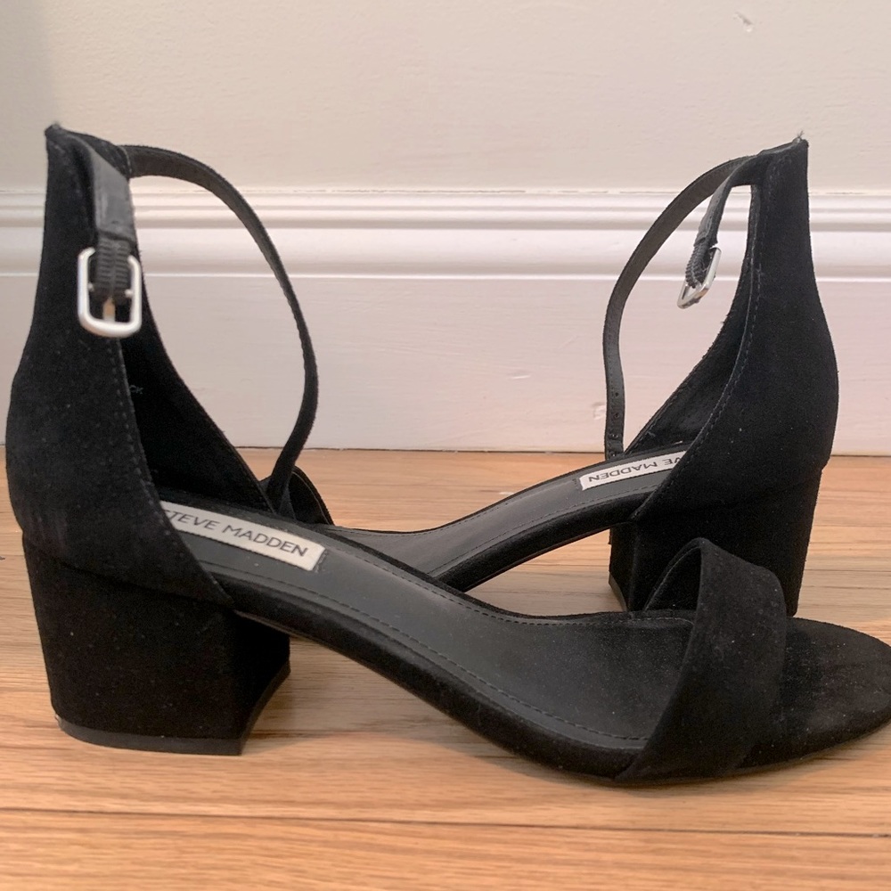 2” Black Steve Madden Heels Size 8